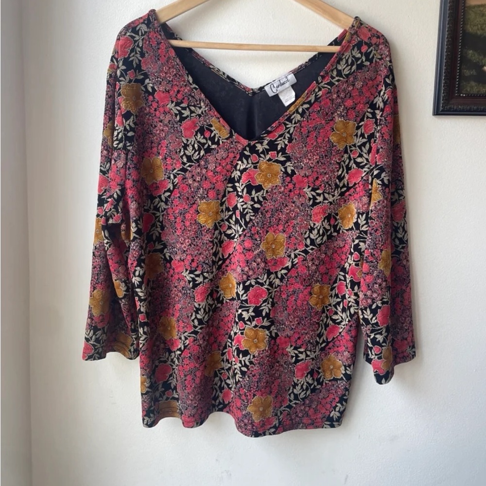 floral v-neck 2x business casual women’s blouse